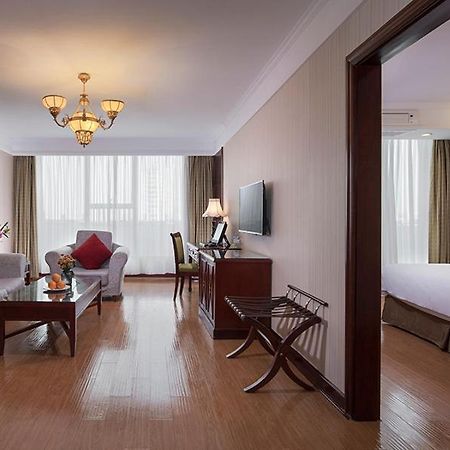 Vienna International Hotel Taicang Nanyang Plaza Экстерьер фото