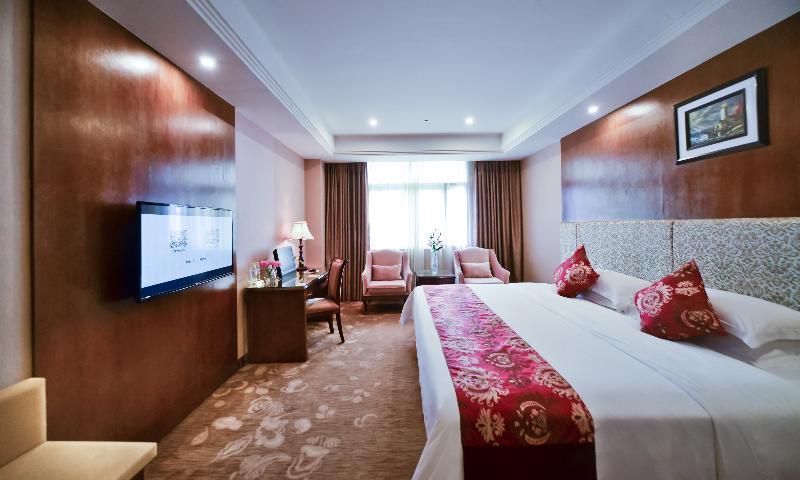 Vienna International Hotel Taicang Nanyang Plaza Экстерьер фото